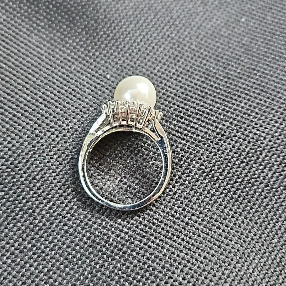 Silver Pearl & Rhinestone Ring Size 7.5